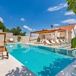 Villa Boban